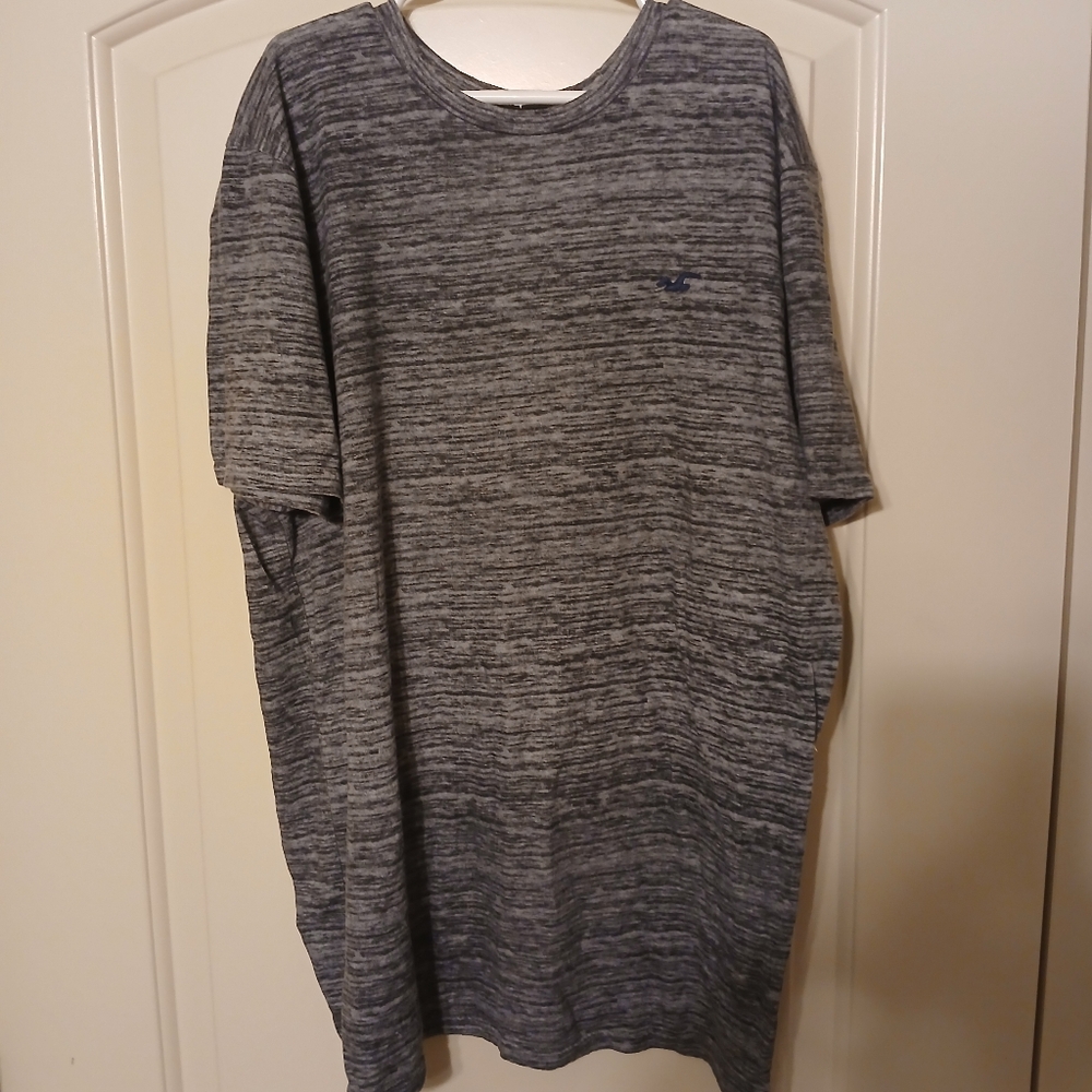 Hollister size large shirt